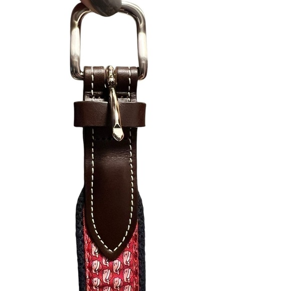 Vineyard vines Boys' Santa Whale Pattern Canvas Club Belt NWT size 24 - Picture 4 of 6